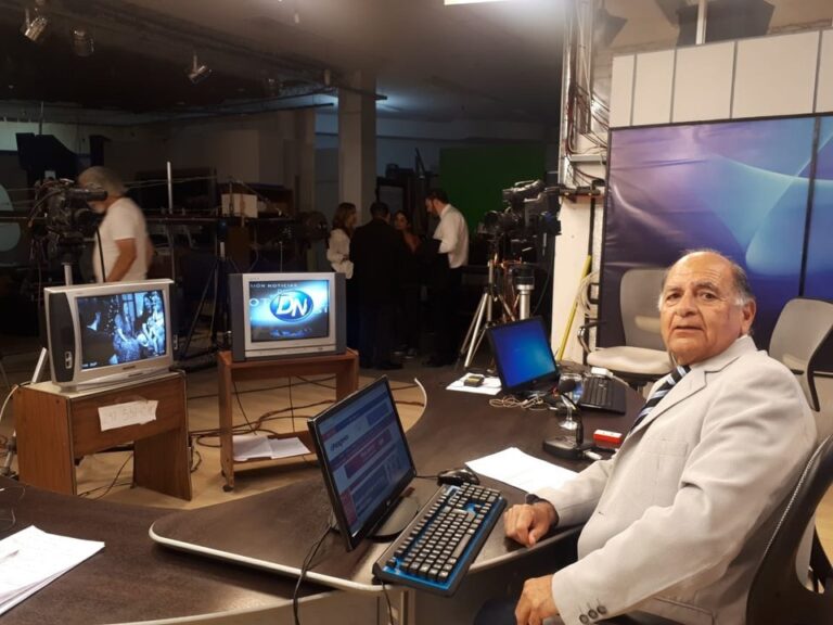 Aníbal Cococho Micardi en los estudios de ADNSUR