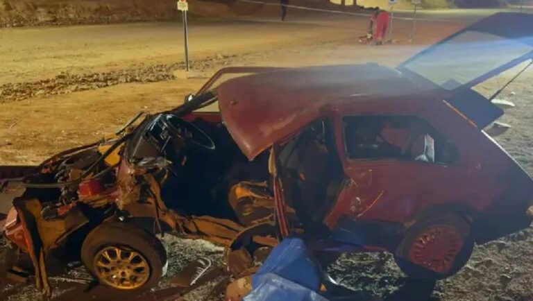 Calle de ripio en Rincón de los Sauces donde ocurrió el accidente de tránsito